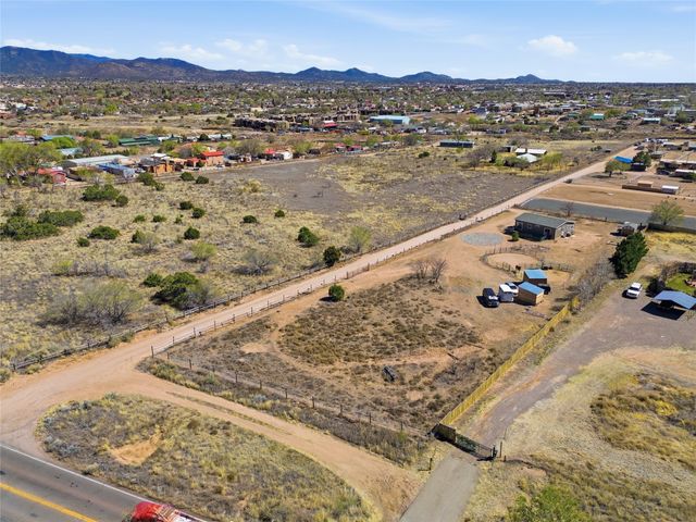 1241 Arrow Head Ranch, Santa Fe, NM 87507