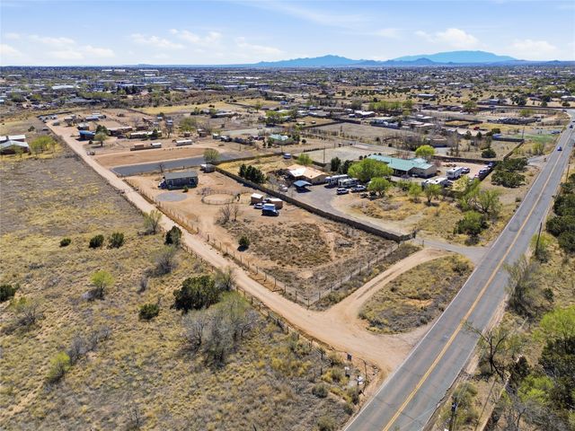 1241 Arrow Head Ranch, Santa Fe, NM 87507