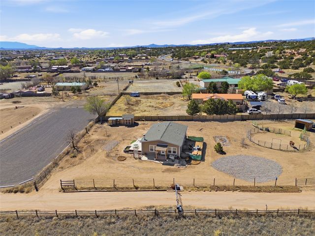 1241 Arrow Head Ranch, Santa Fe, NM 87507