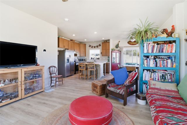 1241 Arrow Head Ranch, Santa Fe, NM 87507