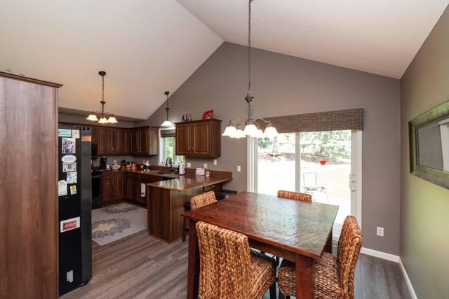 9343 Hillside Trail S, Cottage Grove, MN 55016