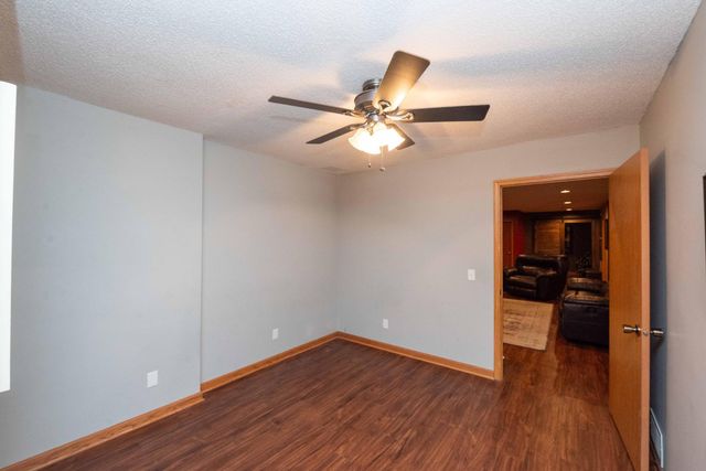 9343 Hillside Trail S, Cottage Grove, MN 55016