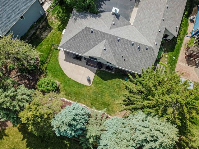 9343 Hillside Trail S, Cottage Grove, MN 55016