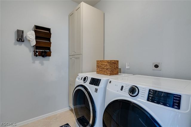 11200 Lakeland CIR, Fort Myers, FL 33913