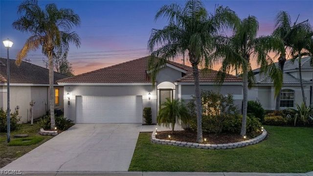 11200 Lakeland CIR, Fort Myers, FL 33913