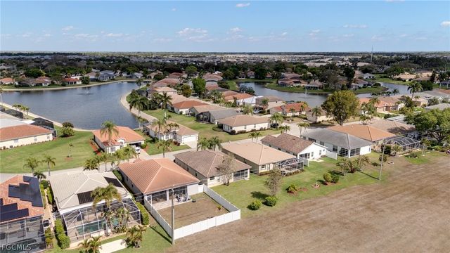 11200 Lakeland CIR, Fort Myers, FL 33913