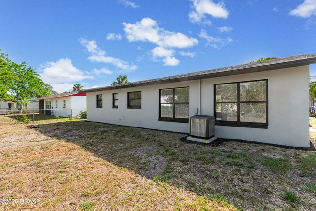916 Kathy Street, Daytona Beach, FL 32114