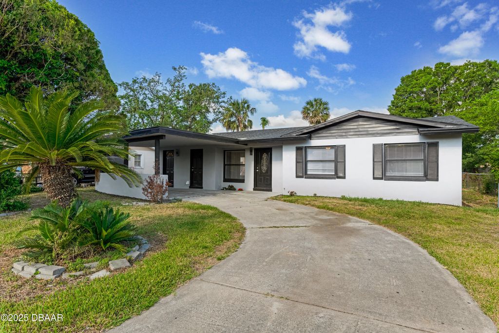 916 Kathy Street, Daytona Beach, FL 32114