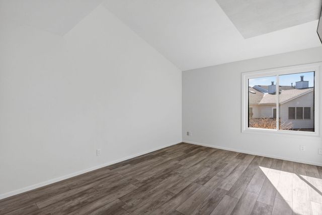 3409 Parkwild Drive 101, Bettendorf, IA 52722