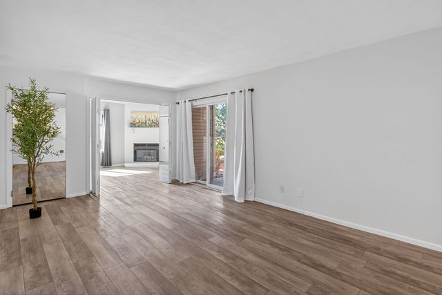 3409 Parkwild Drive 101, Bettendorf, IA 52722