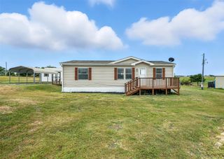 197 Pond View, Decatur, TX 76234