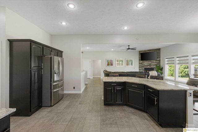 7501 N 155 Terrace, Bennington, NE 68007