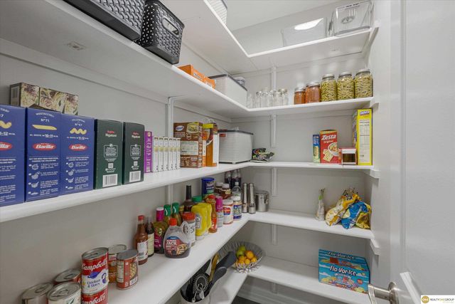 7501 N 155 Terrace, Bennington, NE 68007