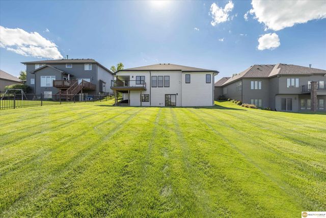7501 N 155 Terrace, Bennington, NE 68007