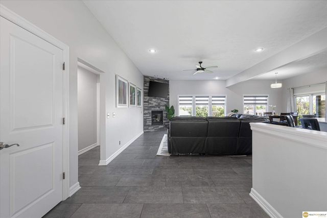 7501 N 155 Terrace, Bennington, NE 68007