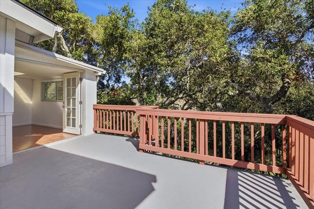 17 Los Encinos Drive, Del Rey Oaks, CA 93940