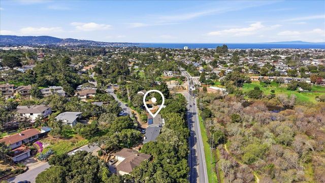 17 Los Encinos Drive, Del Rey Oaks, CA 93940