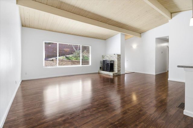 17 Los Encinos Drive, Del Rey Oaks, CA 93940