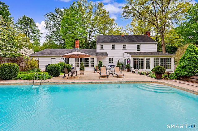 324 Jennie Lane, Fairfield, CT 06824