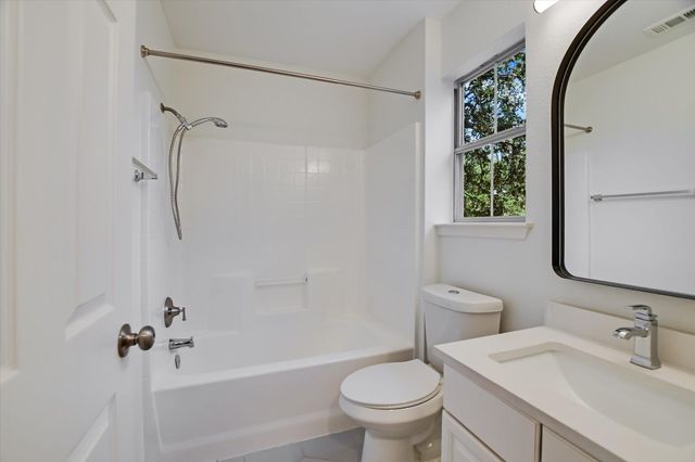 1011 Brodie ST 8, Austin, TX 78704