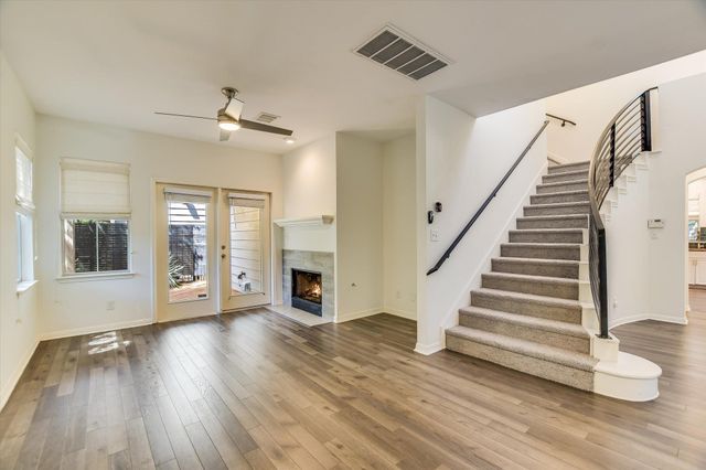 1011 Brodie ST 8, Austin, TX 78704