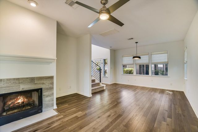 1011 Brodie ST 8, Austin, TX 78704