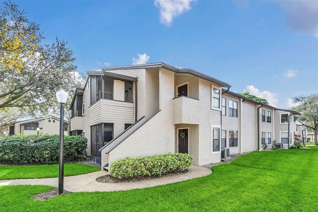 2918 ANTIQUE OAKS CIR APT 31, Winter Park, FL 32792