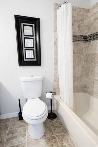 2918 ANTIQUE OAKS CIR APT 31, Winter Park, FL 32792