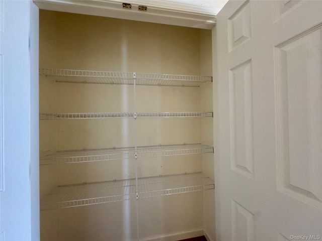 104 Aerie Way, East Quogue, NY 11942