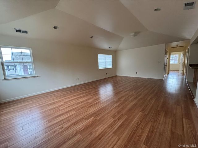 104 Aerie Way, East Quogue, NY 11942