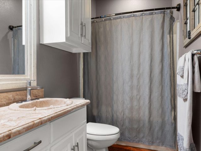 5530 N Interstate Highway 45, Ennis, TX 75119