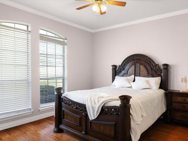 5530 N Interstate Highway 45, Ennis, TX 75119