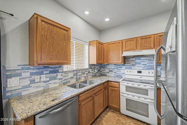 17201 N 16TH Drive 9, Phoenix, AZ 85023