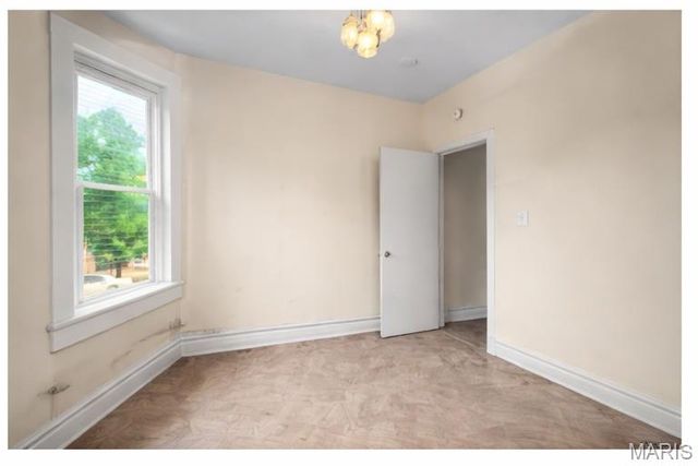 3650 Salena Street, St Louis, MO 63118