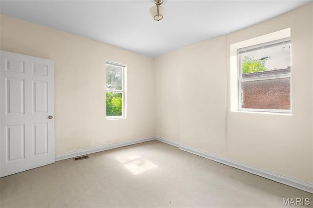 3650 Salena Street, St Louis, MO 63118