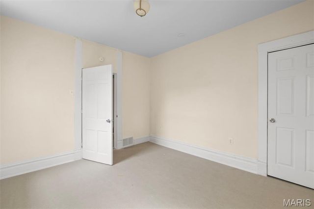 3650 Salena Street, St Louis, MO 63118