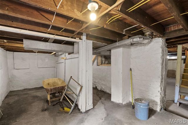 3650 Salena Street, St Louis, MO 63118