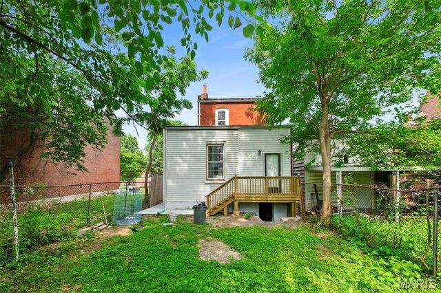 3650 Salena Street, St Louis, MO 63118