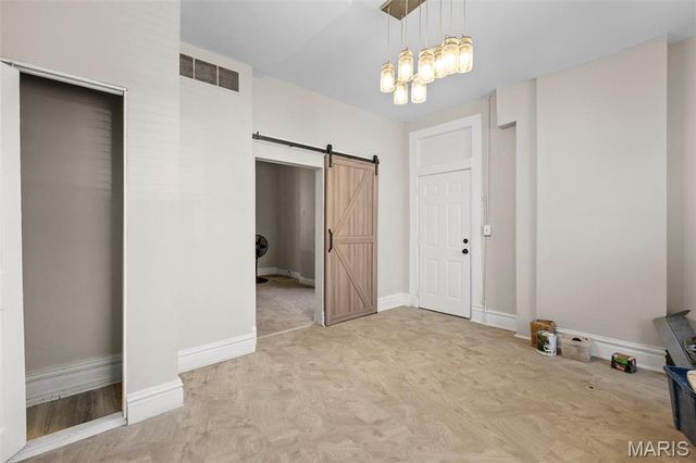 3650 Salena Street, St Louis, MO 63118