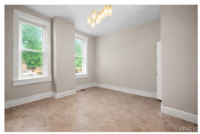 3650 Salena Street, St Louis, MO 63118