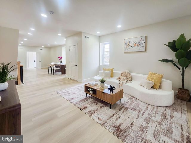 1001 S 60TH ST, Philadelphia, PA 19143