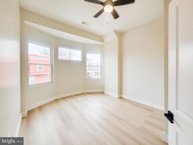 1001 S 60TH ST, Philadelphia, PA 19143