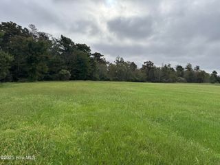 401 Pointe Vista Drive, Elizabeth City, NC 27909