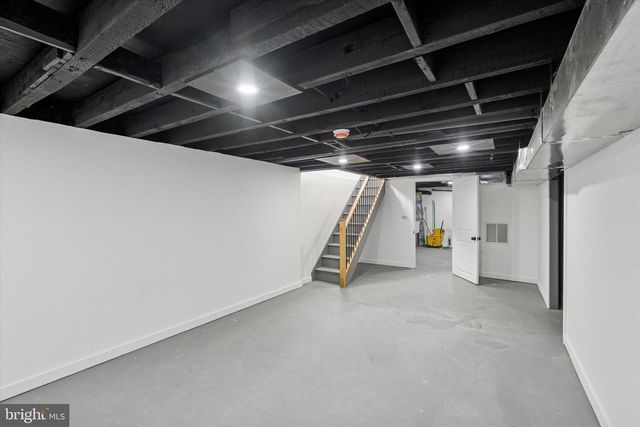 2539 SEPVIVA ST, Philadelphia, PA 19125