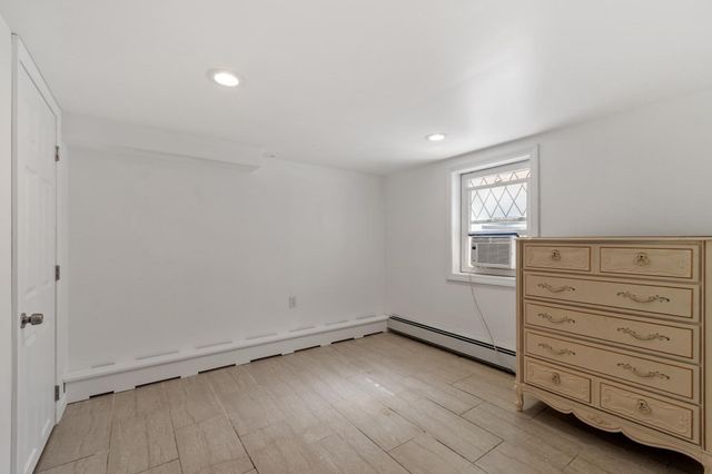 160 Jackson St, Methuen, MA 01844