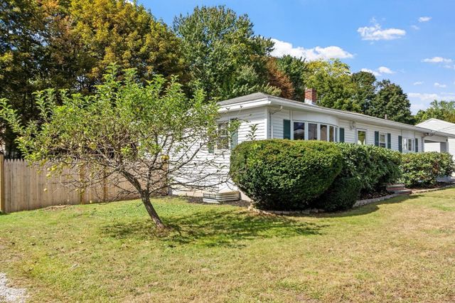 160 Jackson St, Methuen, MA 01844