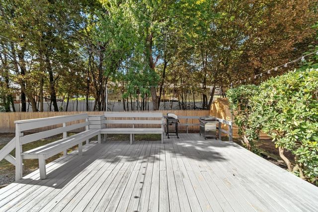 160 Jackson St, Methuen, MA 01844