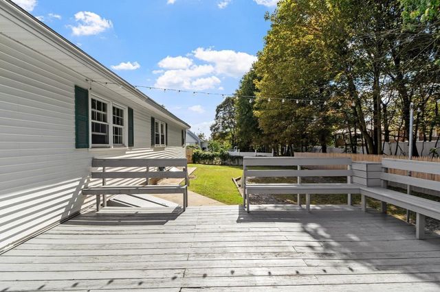 160 Jackson St, Methuen, MA 01844