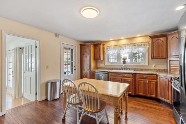 160 Jackson St, Methuen, MA 01844
