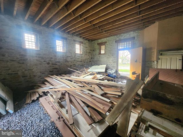 321 N PRESIDENT AVE, Lancaster, PA 17603